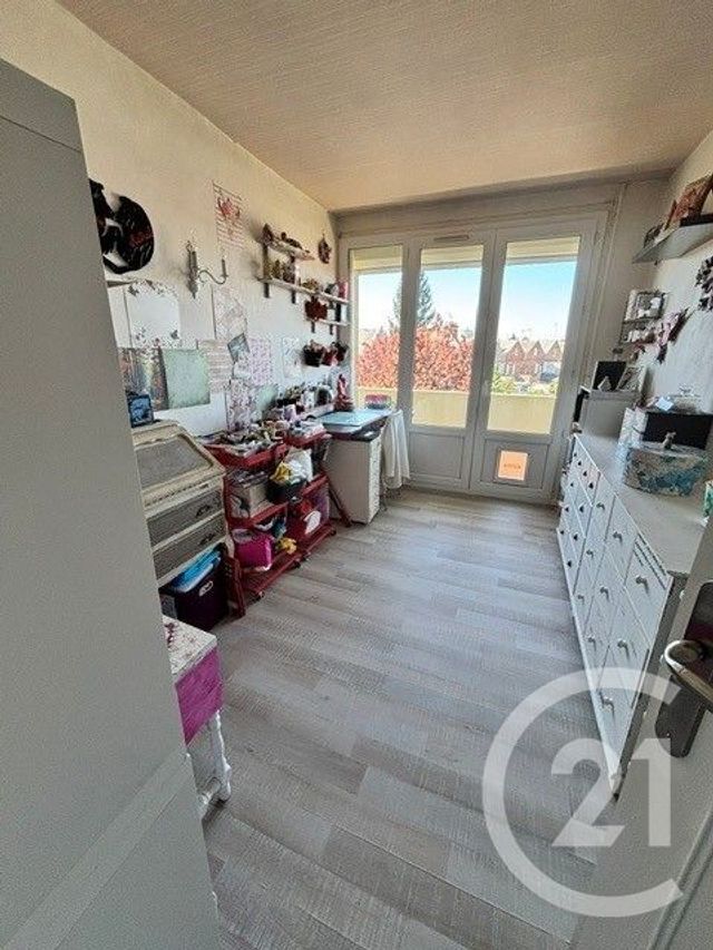 Appartement à vendre - 5 pièces - 77.55 m2 - ST QUENTIN - 02 - PICARDIE - Century 21 Agence Delahaye
