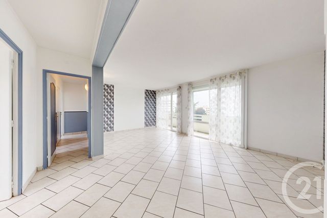 Appartement T4 à vendre - 4 pièces - 66.6 m2 - ST QUENTIN - 02 - PICARDIE - Century 21 Agence Delahaye