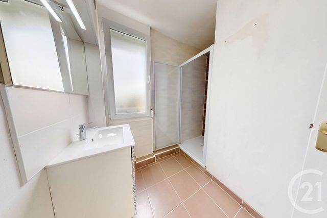 Appartement T4 à vendre - 4 pièces - 66.6 m2 - ST QUENTIN - 02 - PICARDIE - Century 21 Agence Delahaye