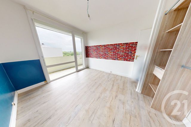 Appartement T4 à vendre - 4 pièces - 66.6 m2 - ST QUENTIN - 02 - PICARDIE - Century 21 Agence Delahaye