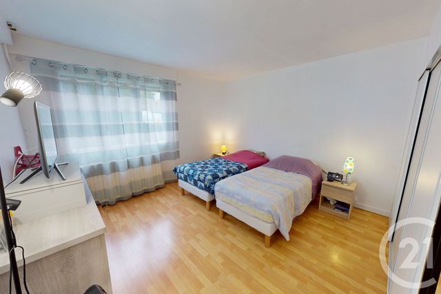Appartement T3 à vendre - 4 pièces - 72.0 m2 - ST QUENTIN - 02 - PICARDIE - Century 21 Agence Delahaye
