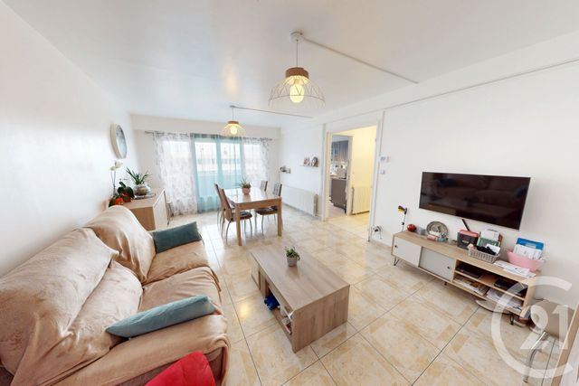 Appartement T3 à vendre - 4 pièces - 72.0 m2 - ST QUENTIN - 02 - PICARDIE - Century 21 Agence Delahaye