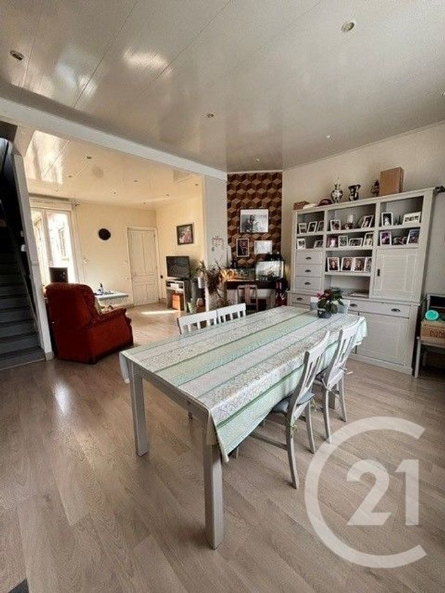 maison à vendre - 5 pièces - 110.0 m2 - ST QUENTIN - 02 - PICARDIE - Century 21 Agence Delahaye