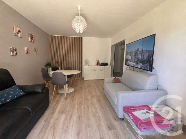 Appartement F2 à vendre - 2 pièces - 52.52 m2 - ST QUENTIN - 02 - PICARDIE - Century 21 Agence Delahaye