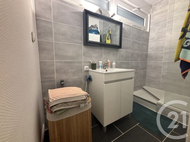 Appartement F2 à vendre - 2 pièces - 52.52 m2 - ST QUENTIN - 02 - PICARDIE - Century 21 Agence Delahaye
