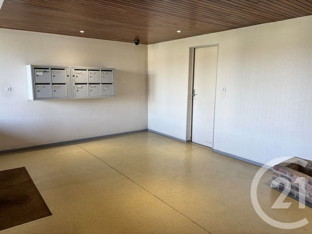 Appartement F2 à vendre - 2 pièces - 52.52 m2 - ST QUENTIN - 02 - PICARDIE - Century 21 Agence Delahaye