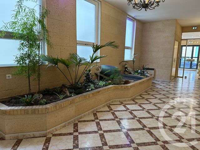 Appartement F6 à vendre - 6 pièces - 145.0 m2 - ST QUENTIN - 02 - PICARDIE - Century 21 Agence Delahaye