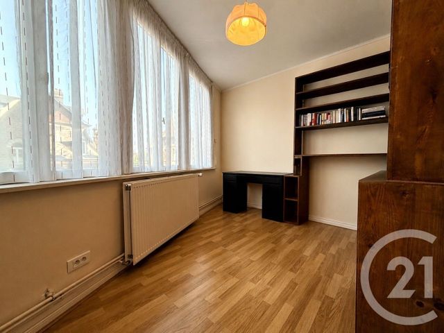 Appartement F6 à vendre - 6 pièces - 145.0 m2 - ST QUENTIN - 02 - PICARDIE - Century 21 Agence Delahaye