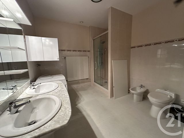 Appartement F6 à vendre - 6 pièces - 145.0 m2 - ST QUENTIN - 02 - PICARDIE - Century 21 Agence Delahaye