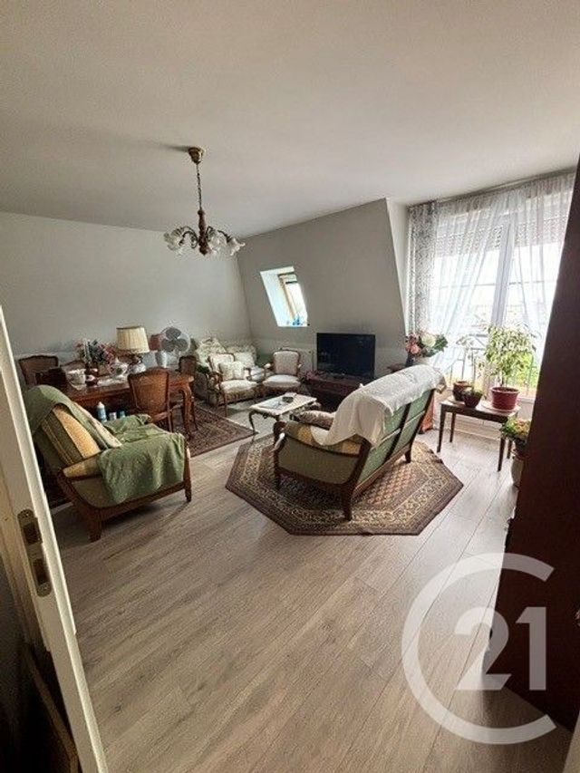 Appartement à vendre - 3 pièces - 70.84 m2 - ST QUENTIN - 02 - PICARDIE - Century 21 Agence Delahaye