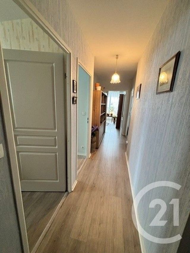 Appartement à vendre - 3 pièces - 70.84 m2 - ST QUENTIN - 02 - PICARDIE - Century 21 Agence Delahaye
