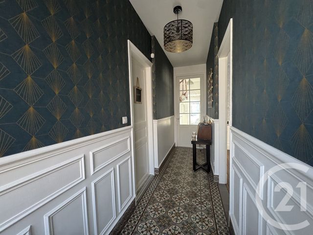 maison à vendre - 8 pièces - 245.0 m2 - ST QUENTIN - 02 - PICARDIE - Century 21 Agence Delahaye