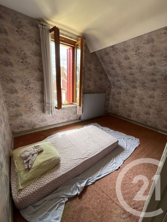 maison à vendre - 4 pièces - 82.0 m2 - ST QUENTIN - 02 - PICARDIE - Century 21 Agence Delahaye