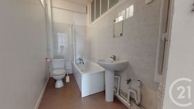 Appartement à vendre - 4 pièces - 89.07 m2 - ST QUENTIN - 02 - PICARDIE - Century 21 Agence Delahaye