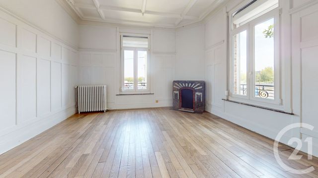 Appartement à vendre - 4 pièces - 89.07 m2 - ST QUENTIN - 02 - PICARDIE - Century 21 Agence Delahaye