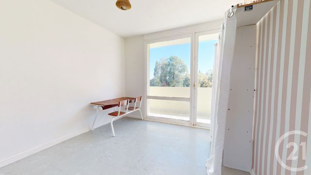 Appartement F4 à vendre - 4 pièces - 63.0 m2 - ST QUENTIN - 02 - PICARDIE - Century 21 Agence Delahaye