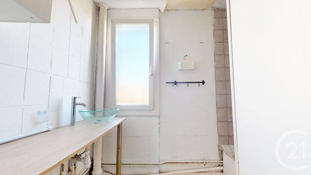 Appartement F4 à vendre - 4 pièces - 63.0 m2 - ST QUENTIN - 02 - PICARDIE - Century 21 Agence Delahaye