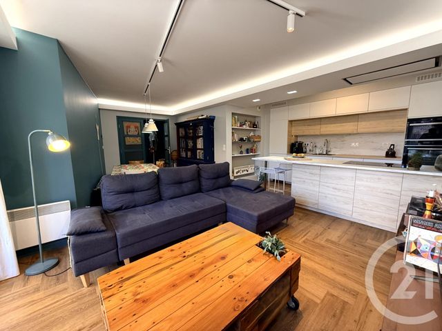 Appartement T3 à vendre - 4 pièces - 76.86 m2 - ST QUENTIN - 02 - PICARDIE - Century 21 Agence Delahaye