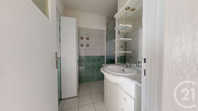 Appartement à vendre - 3 pièces - 56.05 m2 - ST QUENTIN - 02 - PICARDIE - Century 21 Agence Delahaye