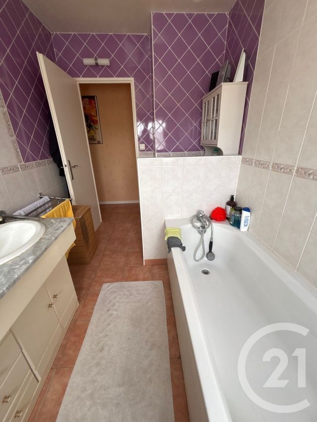 maison à vendre - 5 pièces - 106.0 m2 - LESDINS - 02 - PICARDIE - Century 21 Agence Delahaye