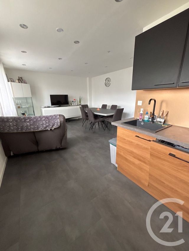 Appartement F3 à vendre - 3 pièces - 57.14 m2 - ST QUENTIN - 02 - PICARDIE - Century 21 Agence Delahaye