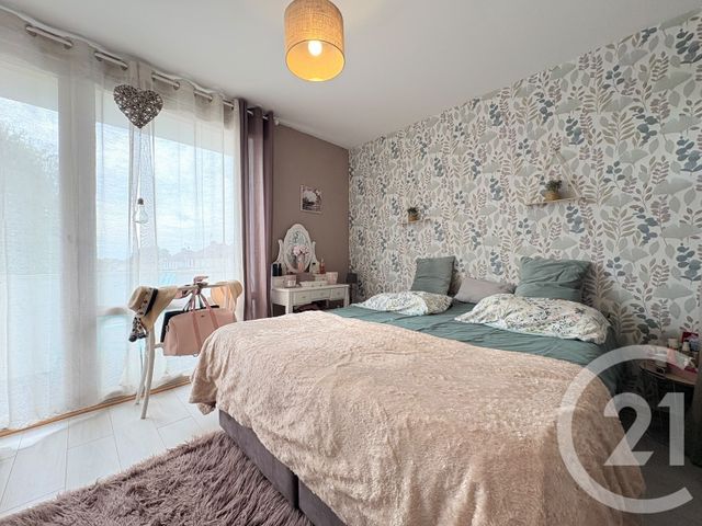 Appartement F5 à vendre - 5 pièces - 78.0 m2 - ST QUENTIN - 02 - PICARDIE - Century 21 Agence Delahaye