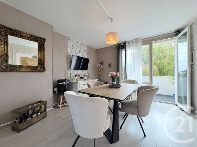 Appartement F5 à vendre - 5 pièces - 78.0 m2 - ST QUENTIN - 02 - PICARDIE - Century 21 Agence Delahaye