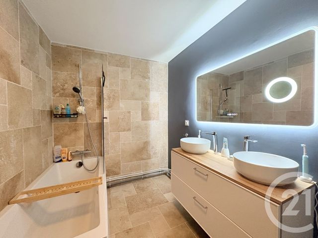 Appartement F5 à vendre - 5 pièces - 94.0 m2 - ST QUENTIN - 02 - PICARDIE - Century 21 Agence Delahaye