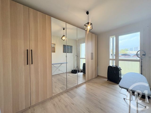 Appartement F5 à vendre - 5 pièces - 94.0 m2 - ST QUENTIN - 02 - PICARDIE - Century 21 Agence Delahaye