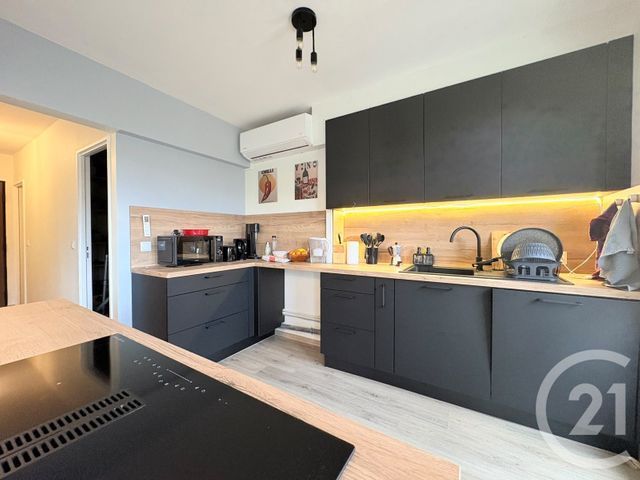 Appartement F5 à vendre - 5 pièces - 94.0 m2 - ST QUENTIN - 02 - PICARDIE - Century 21 Agence Delahaye